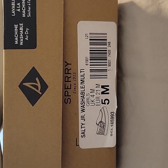 Sperry Girls Salty Jr. (Machine Washable) - Picture 2 of 8